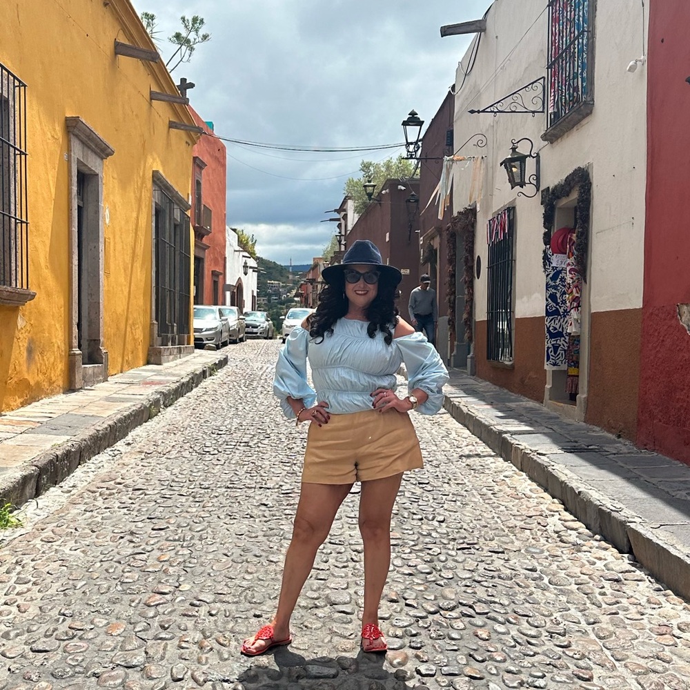 Meet your Posher, Lila